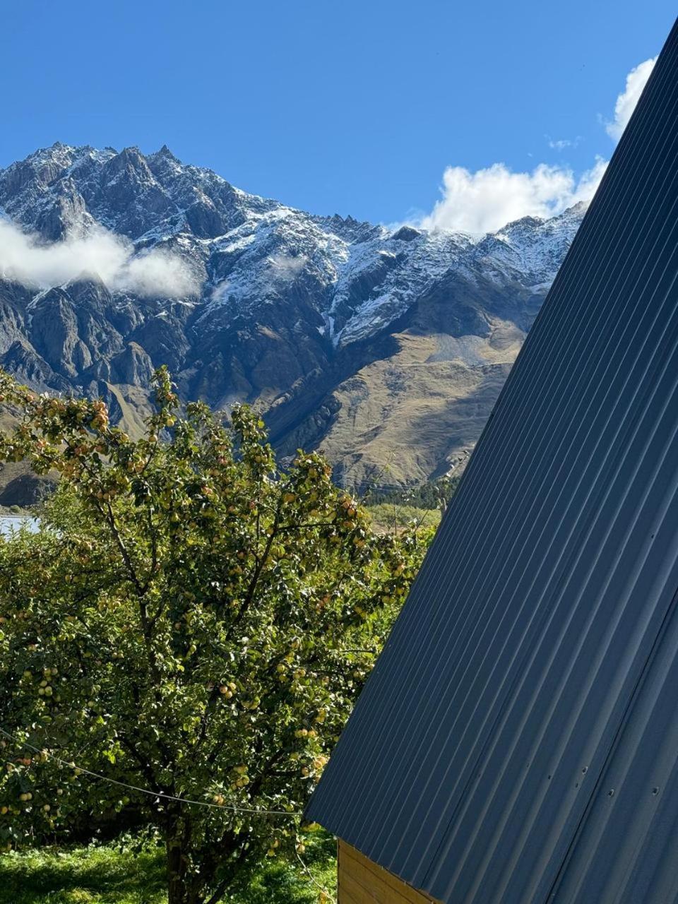 Emotion Kazbegi Apartamento Exterior foto